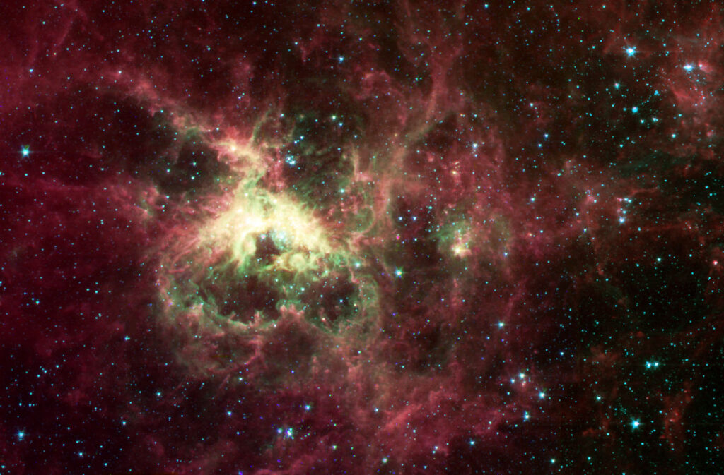 Tarantula Bulutsusu, Spitzer Uzay Teleskobu