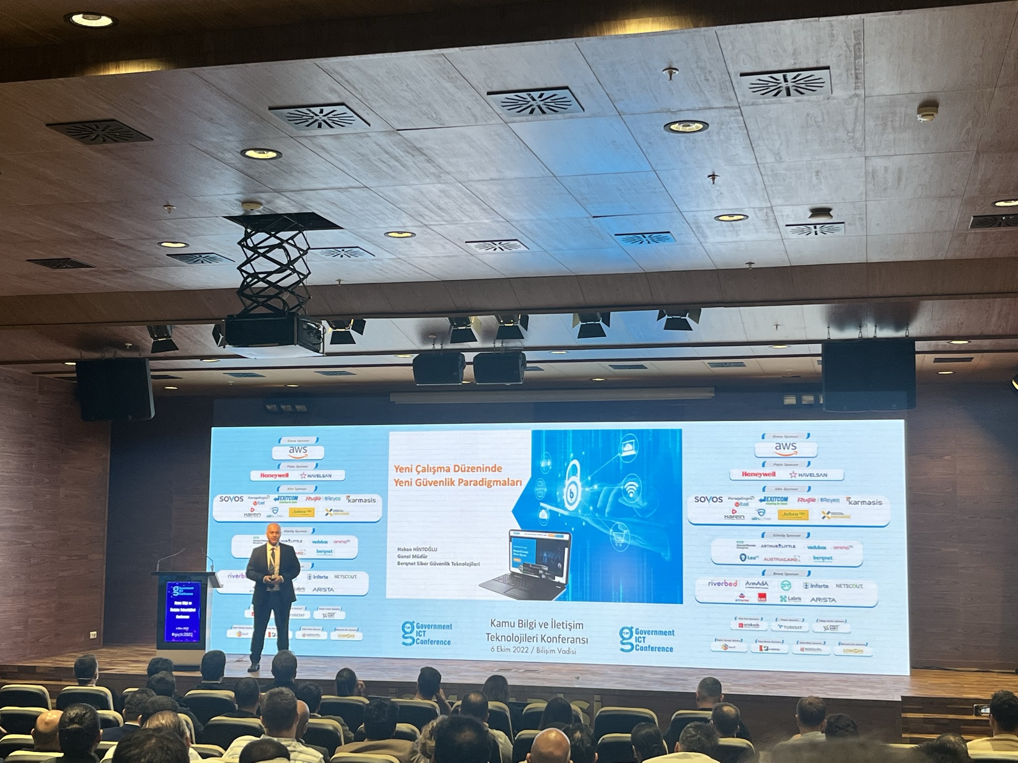 Kamu Bilgi ve İletişim Teknolojileri Konferansı