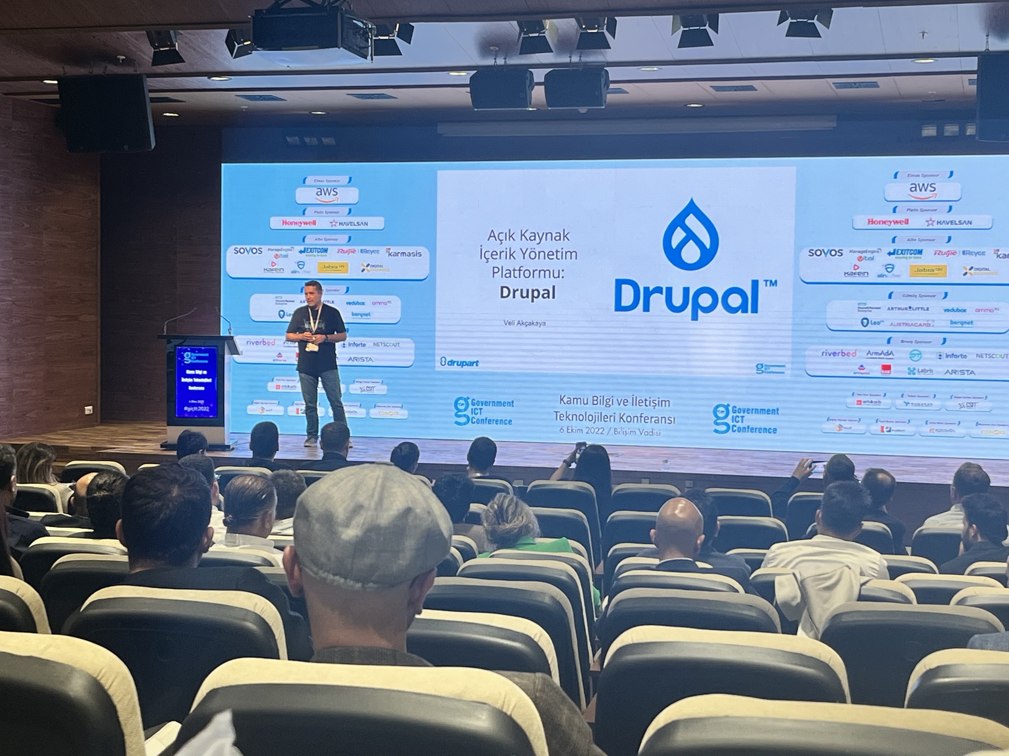 Kamu Bilgi ve İletişim Teknolojileri Konferansı