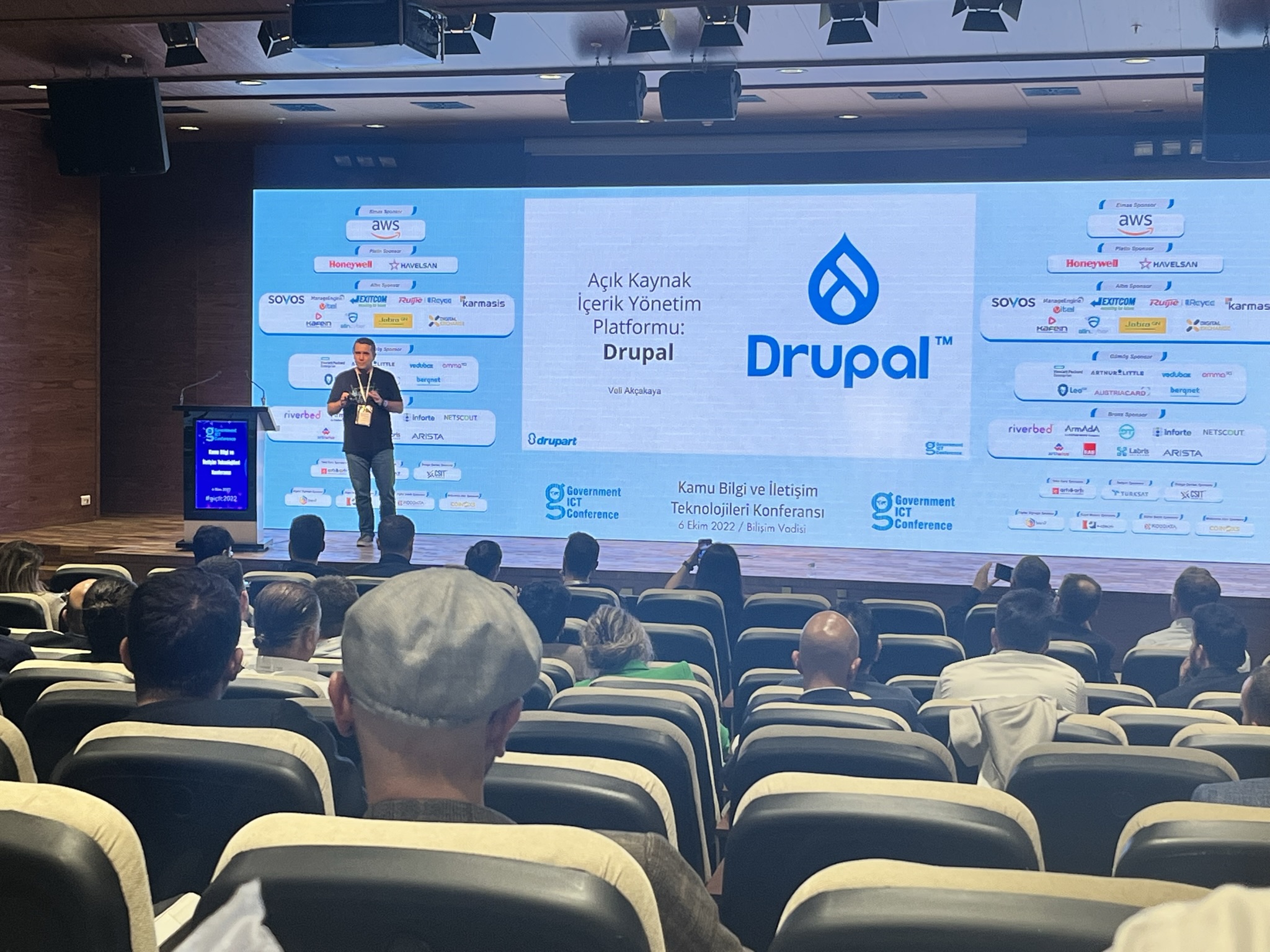 Kamu Bilgi ve İletişim Teknolojileri Konferansı