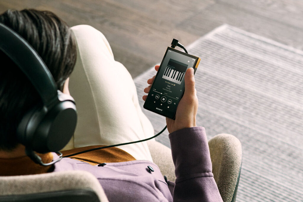 Sony NW-A300 ve NW-ZX700
