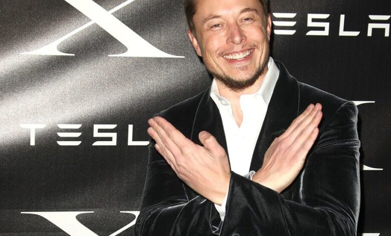 Elon Musk X'ten Aylık Ücret Alacak!